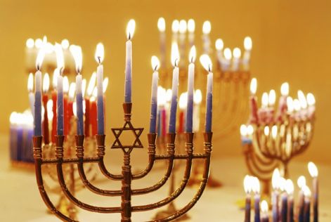 8 Short Thoughts for 8 Chanukah Nights